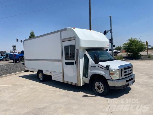 Ford E-350 Panel vans