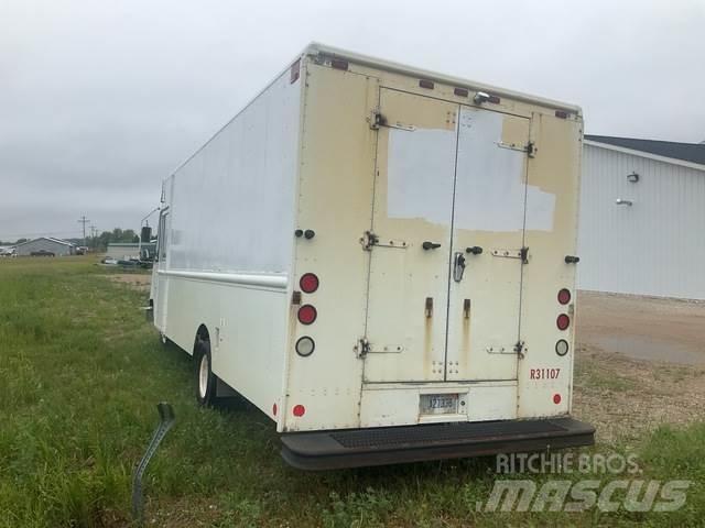Ford E-350 Box body