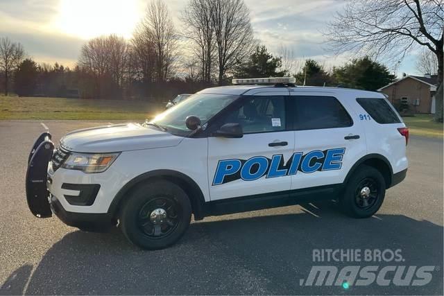 Ford Explorer Cars