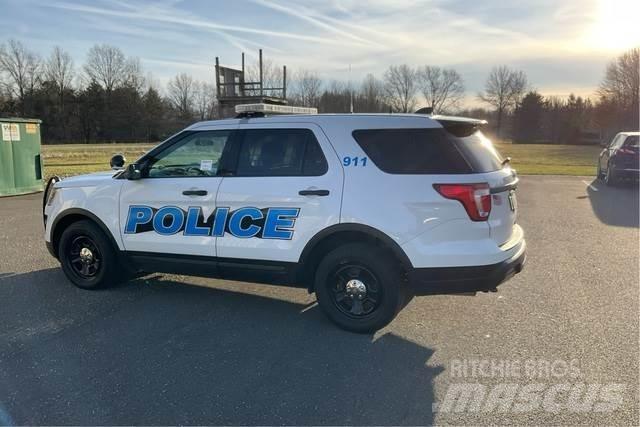 Ford Explorer Cars