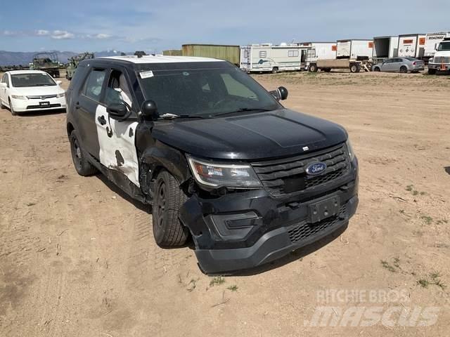 Ford Explorer Cars
