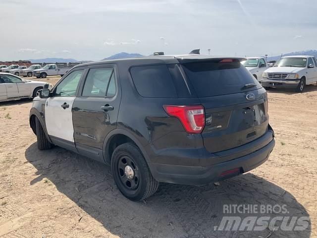 Ford Explorer Cars
