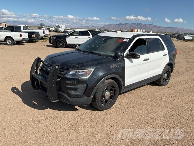 Ford Explorer Cars