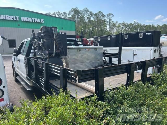 Ford F-250 Flatbed/Dropside trucks