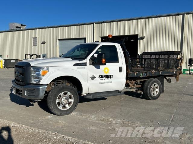 Ford F-250 Flatbed/Dropside trucks