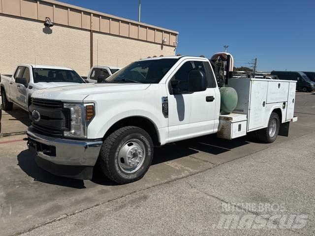 Ford F-350 Ldv/dropside