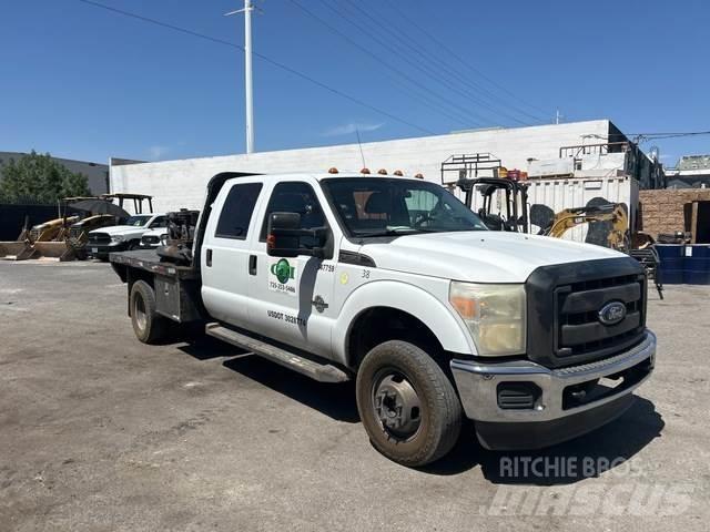 Ford F-350 Flatbed/Dropside trucks