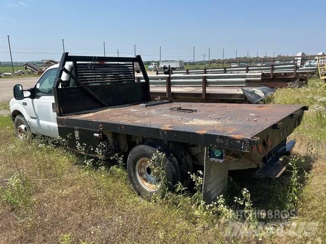 Ford F-350 Flatbed/Dropside trucks