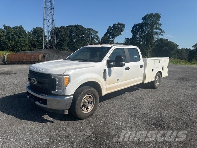 Ford F-350 Municipal / general purpose vehicles