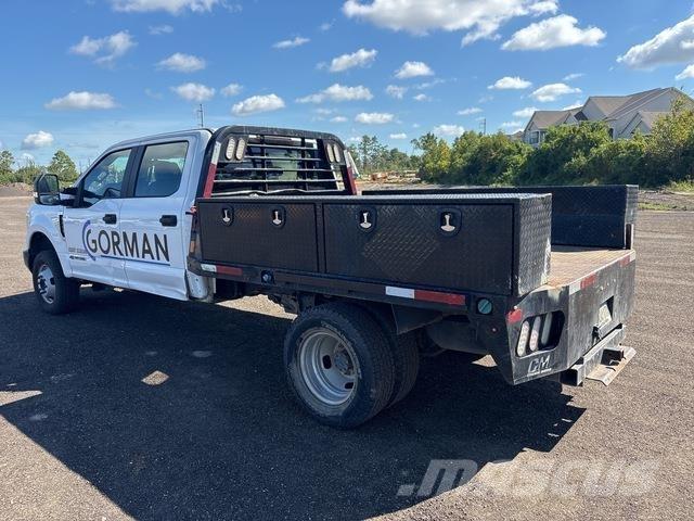 Ford F-350 Flatbed/Dropside trucks