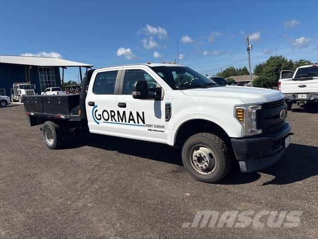 Ford F-350 Flatbed/Dropside trucks