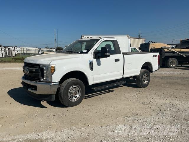 Ford F-350 Ldv/dropside