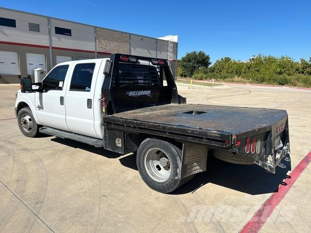Ford F-350 Flatbed/Dropside trucks