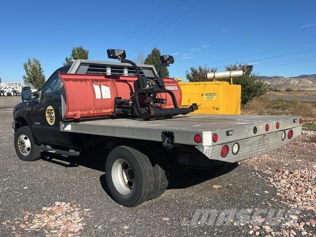 Ford F-350 Flatbed/Dropside trucks