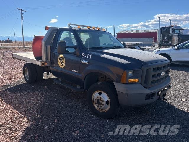 Ford F-350 Flatbed/Dropside trucks