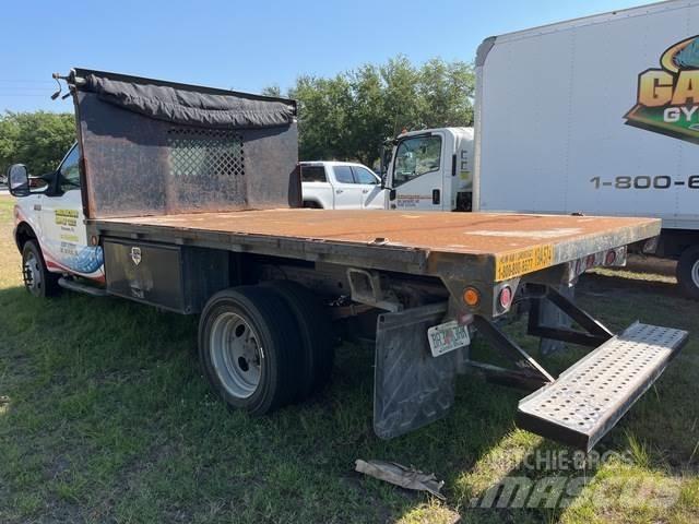 Ford F-450 Flatbed/Dropside trucks