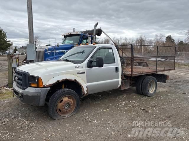Ford F-450 Flatbed/Dropside trucks