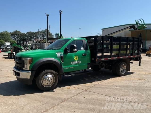 Ford F-450 Flatbed/Dropside trucks