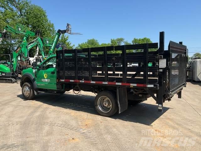 Ford F-450 Flatbed/Dropside trucks