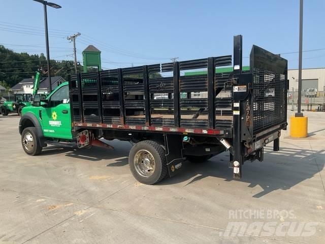 Ford F-450 Flatbed/Dropside trucks