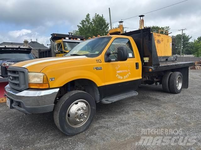 Ford F-450 Flatbed/Dropside trucks