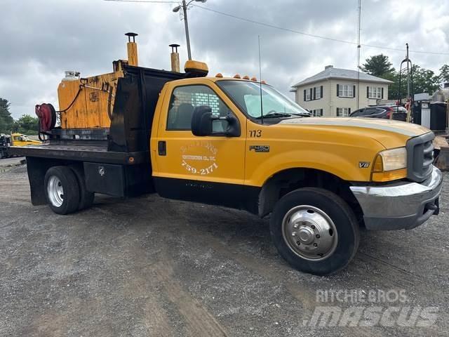 Ford F-450 Flatbed/Dropside trucks