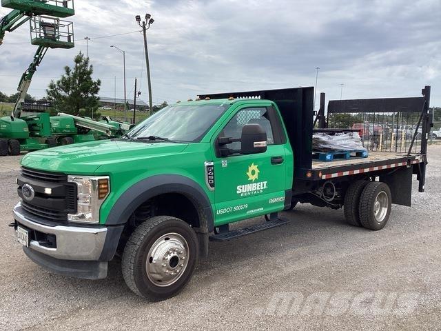 Ford F-450 Flatbed/Dropside trucks