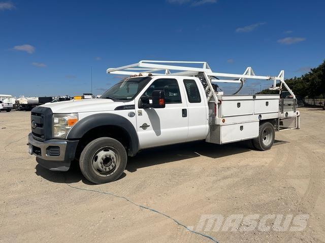 Ford F-450 Flatbed/Dropside trucks