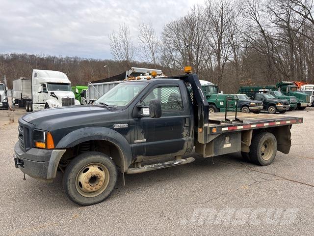 Ford F-450 Flatbed/Dropside trucks