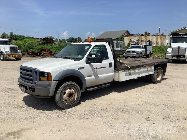 Ford F-550 Flatbed/Dropside trucks