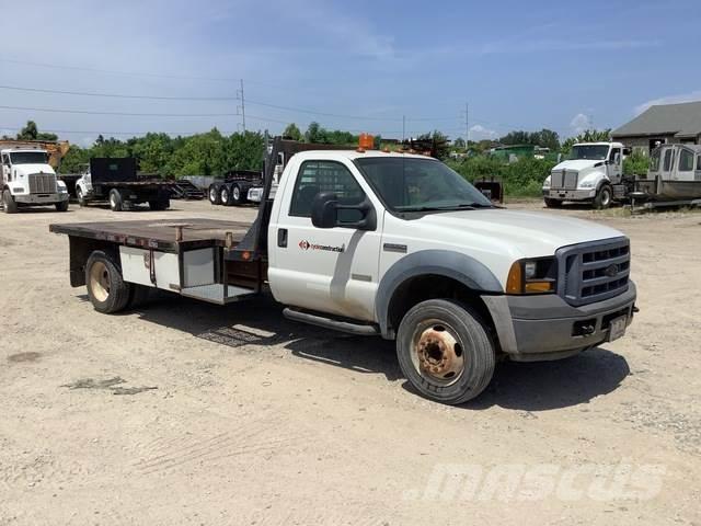 Ford F-550 Flatbed/Dropside trucks