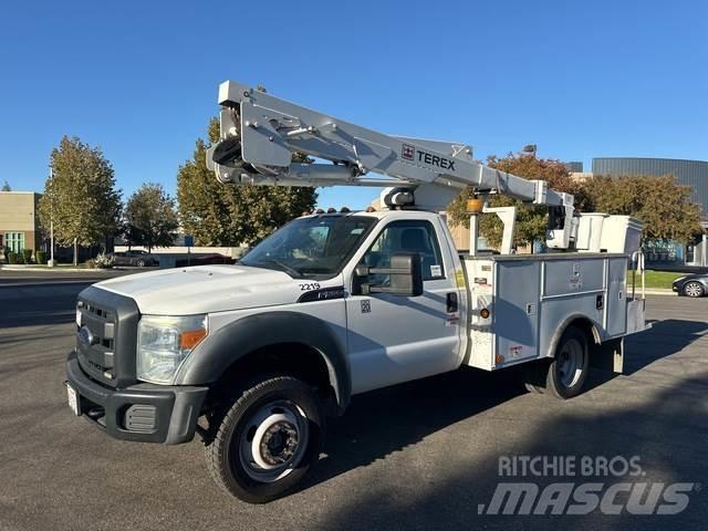 Ford F-550 Truck mounted aerial platforms
