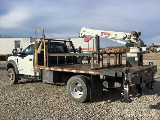 Ford F-550 Flatbed/Dropside trucks
