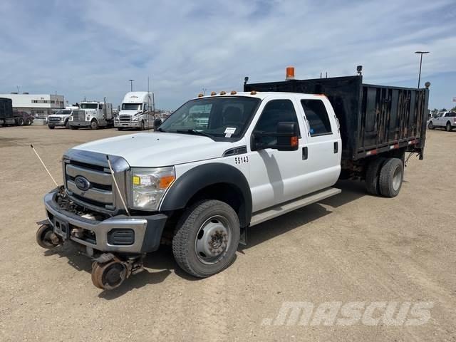 Ford F-550 Flatbed/Dropside trucks