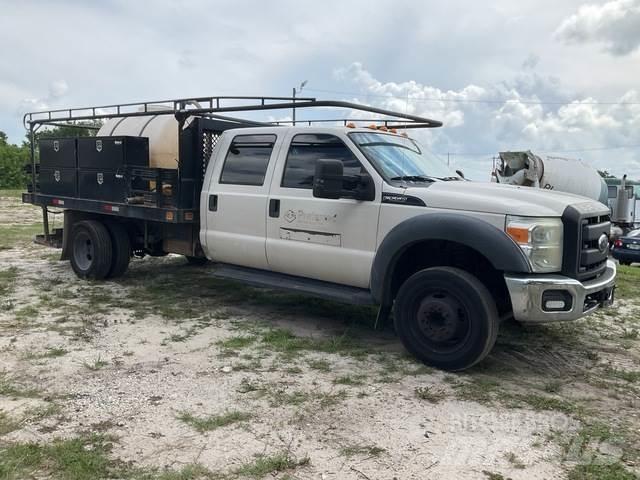 Ford F-550 Flatbed/Dropside trucks