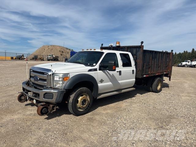 Ford F-550 Flatbed/Dropside trucks