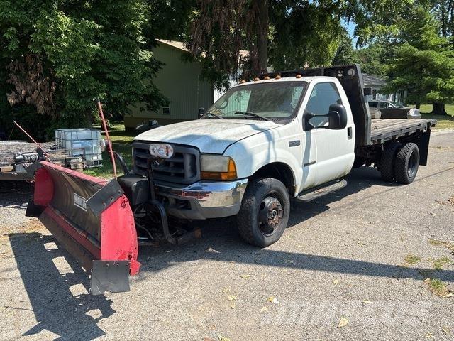 Ford F-550 Flatbed/Dropside trucks