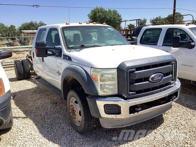 Ford F-550 Cabins and interior