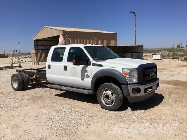 Ford F-550 Cabins and interior
