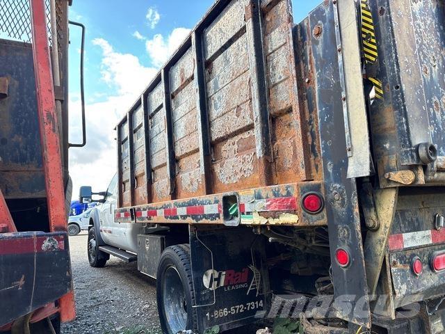 Ford F-550 Flatbed/Dropside trucks