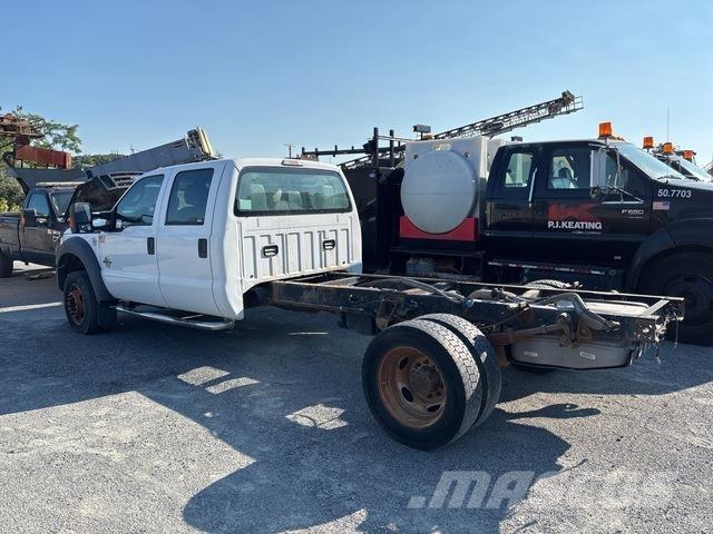 Ford F-550 Cabins and interior