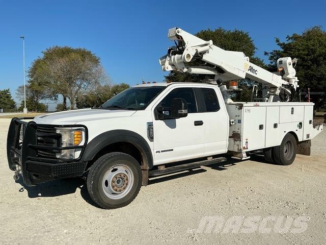 Ford F-550 Truck mounted aerial platforms
