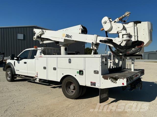 Ford F-550 Truck mounted aerial platforms