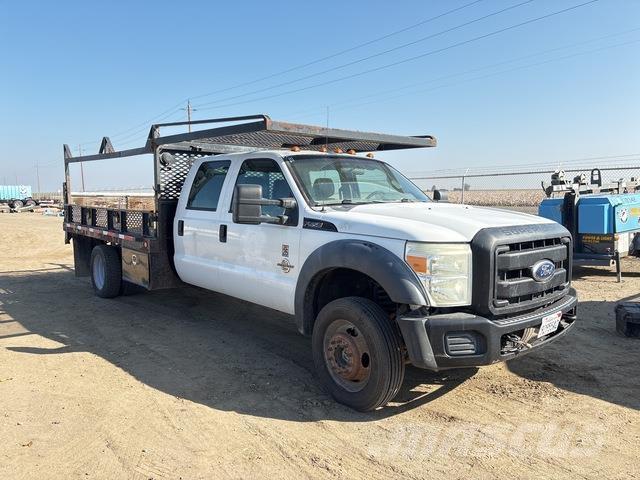 Ford F-550 Flatbed/Dropside trucks