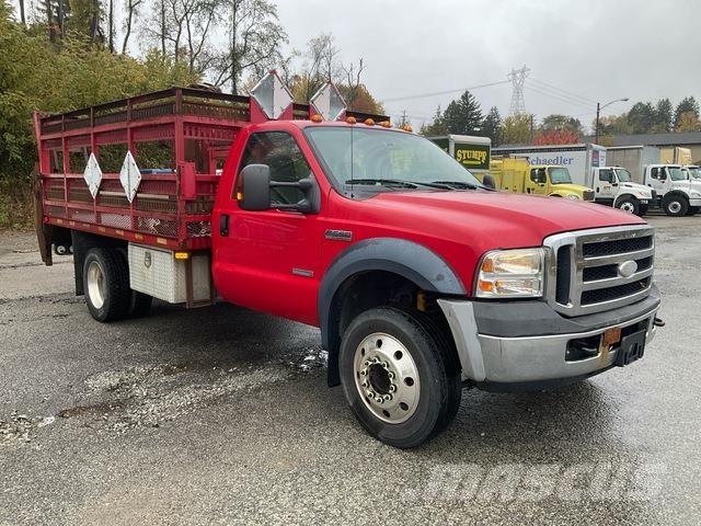 Ford F-550 Flatbed/Dropside trucks