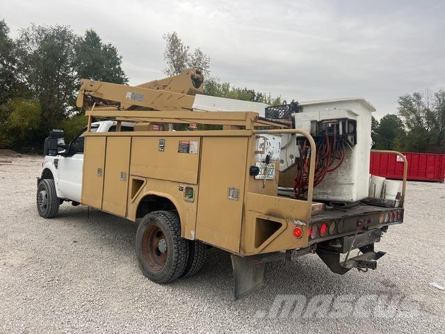 Ford F-550 Truck mounted aerial platforms