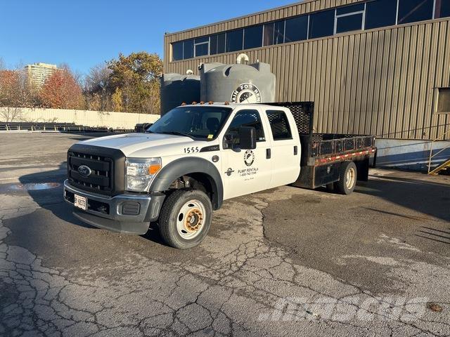 Ford F-550 Flatbed/Dropside trucks