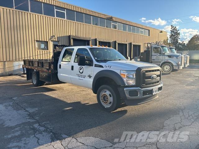 Ford F-550 Flatbed/Dropside trucks