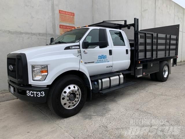 Ford F-650 Flatbed/Dropside trucks