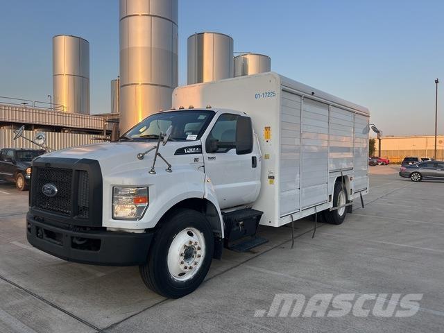 Ford F-650 Beverage delivery trucks